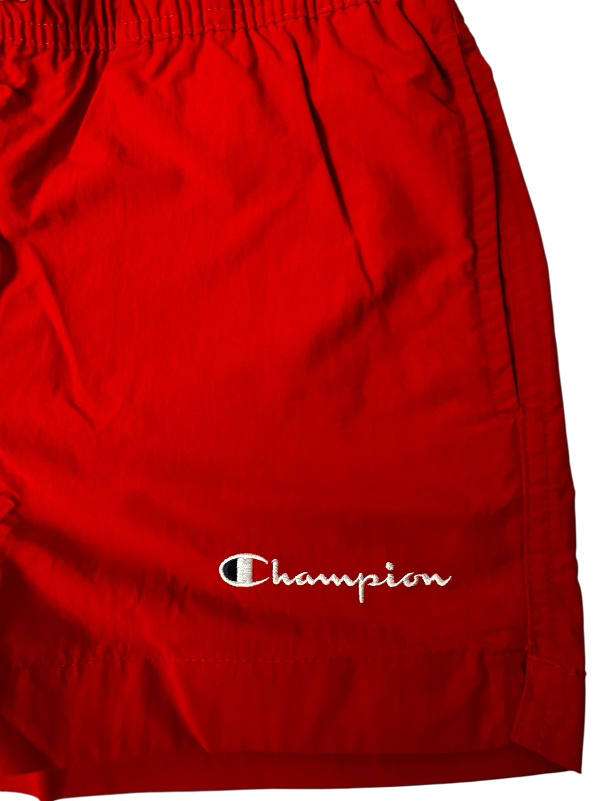 CHAMPION HERREN BADESHORTS ROT – GRÖSSE S – NEU – LOGO – SCHNELLTROCKNEND